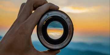 Navigating the B2B marketing landscape: projections and strategies for 2024